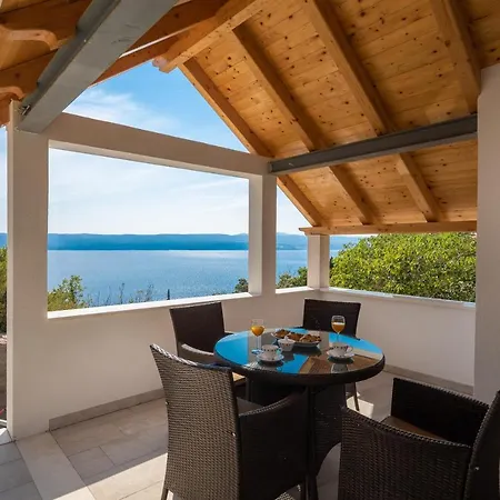 Leoma With Heated Pool *